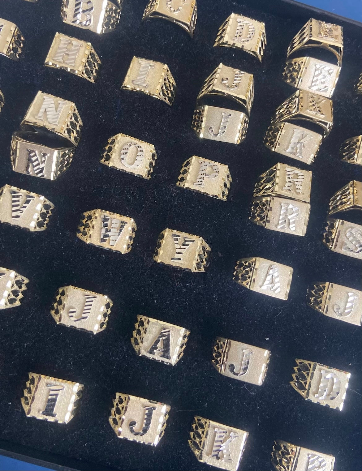 Diamond Cut 10K Ring