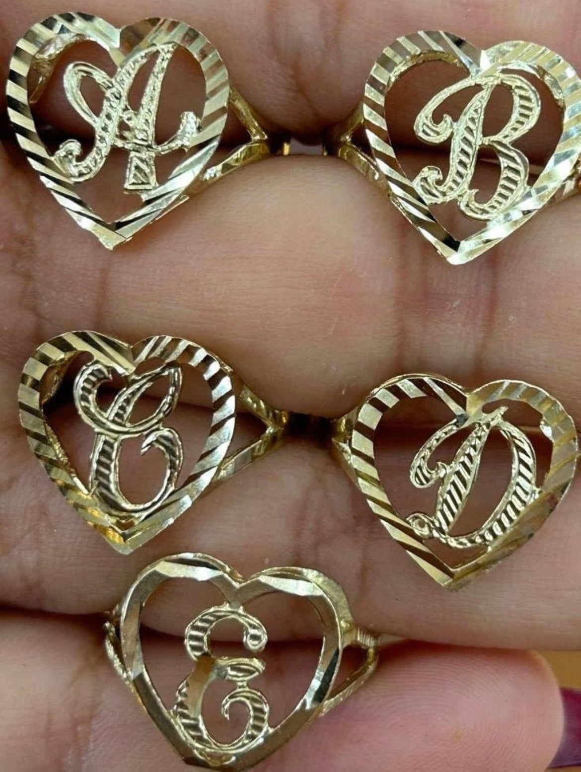 10K Gold Heart Initial