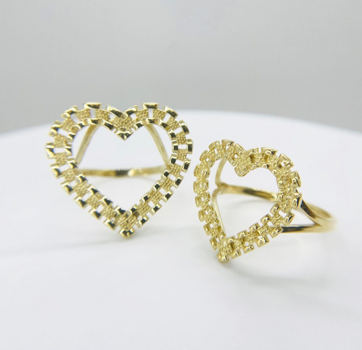 10K Gold Rollie Heart Ring Medium or Large