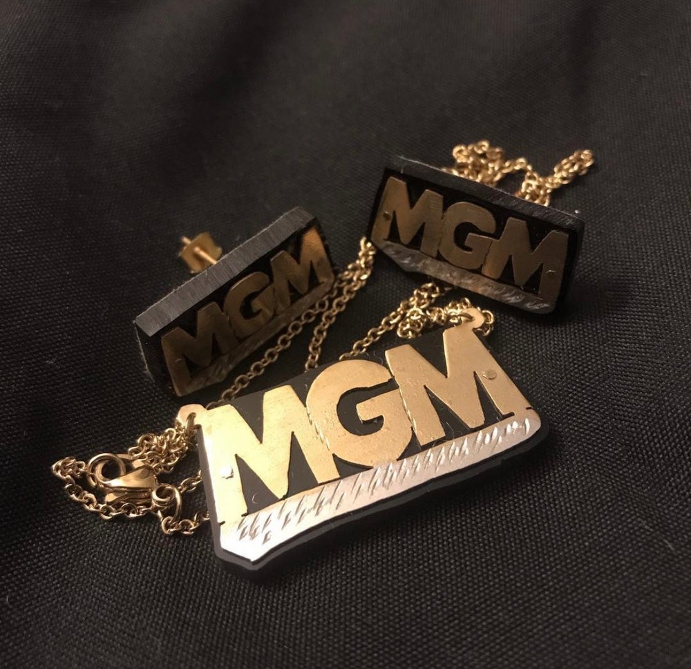 Initial Nameplate Set