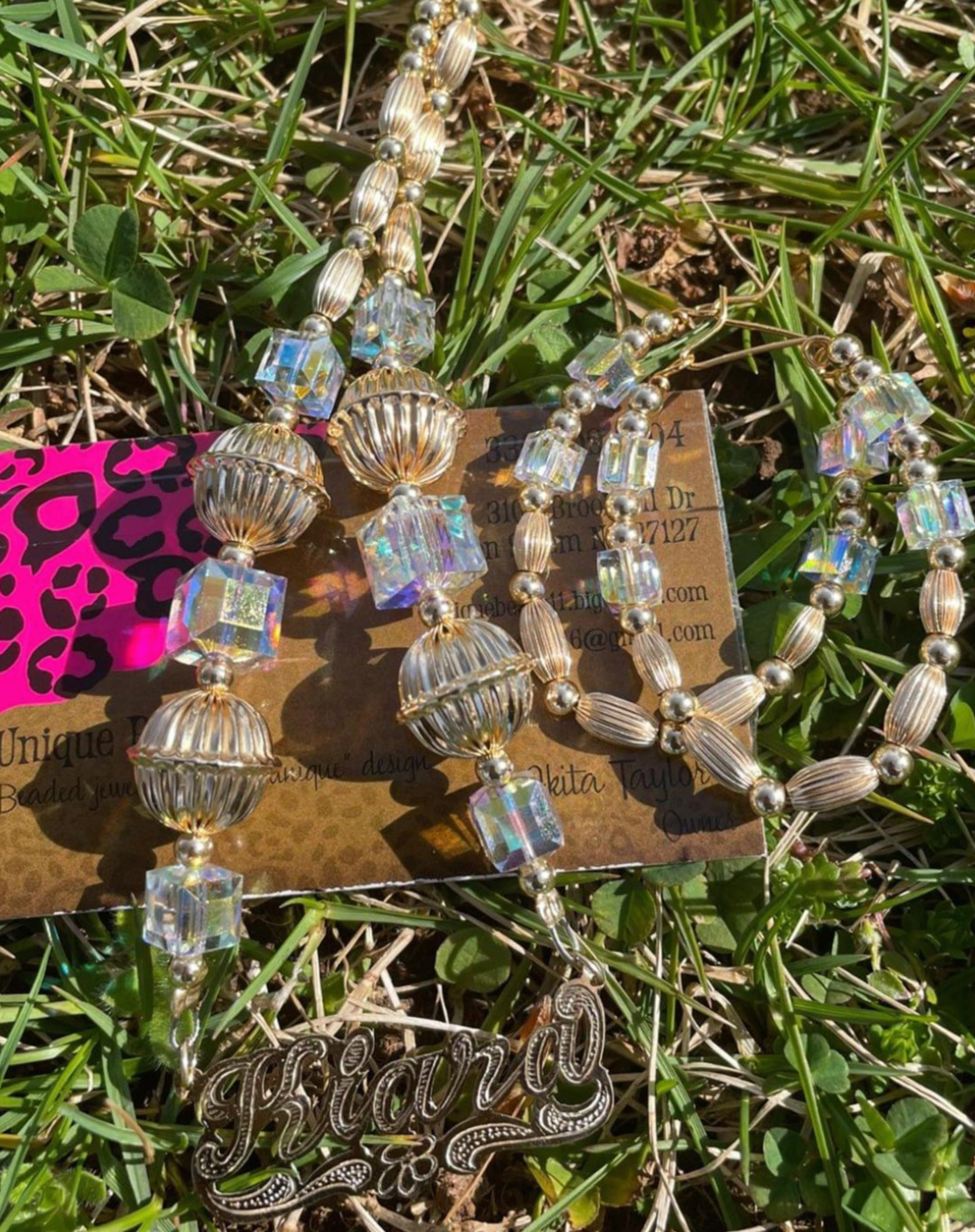 Nameplate Beaded 2 Piece Set