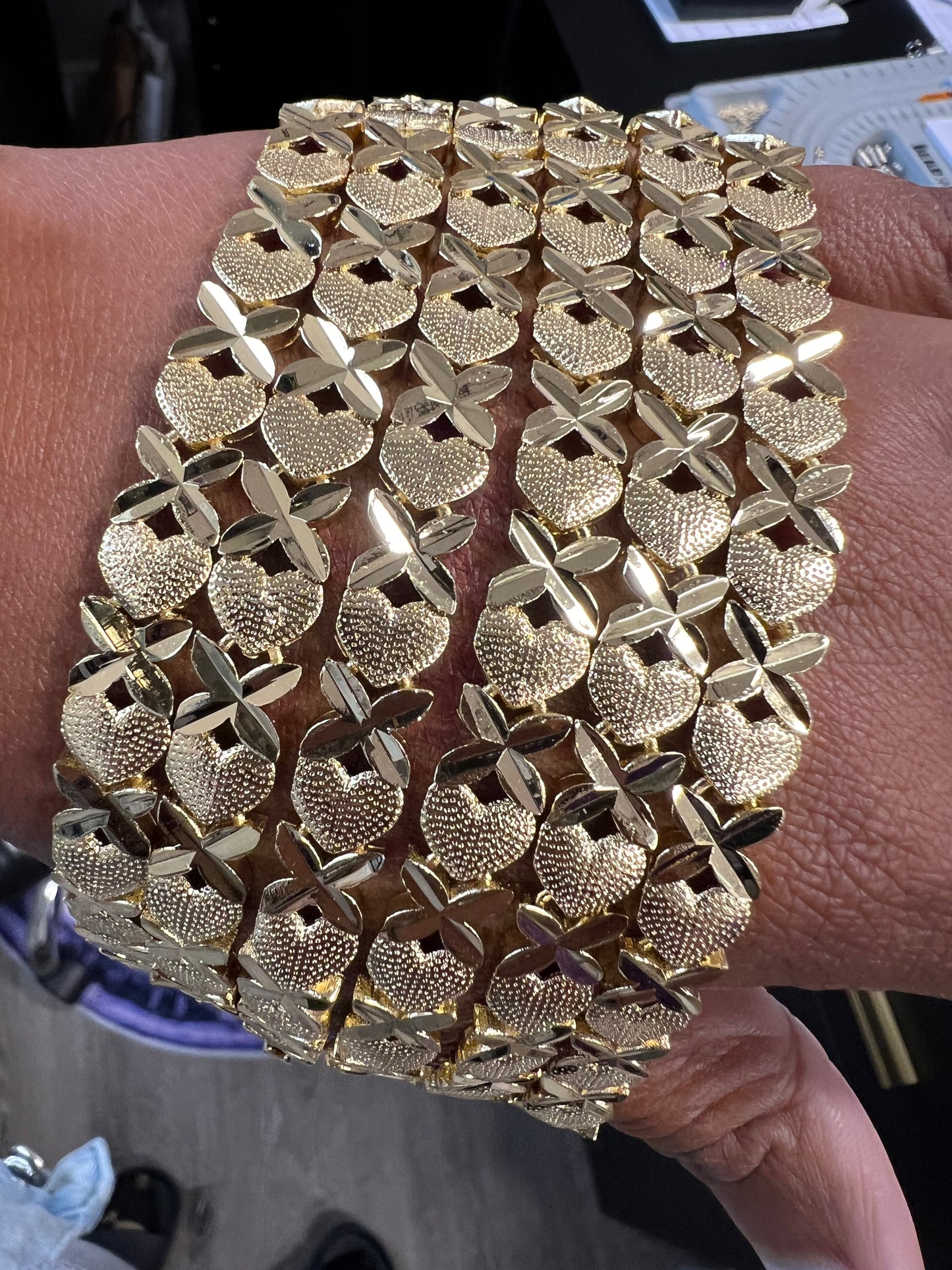 Gold XoXo