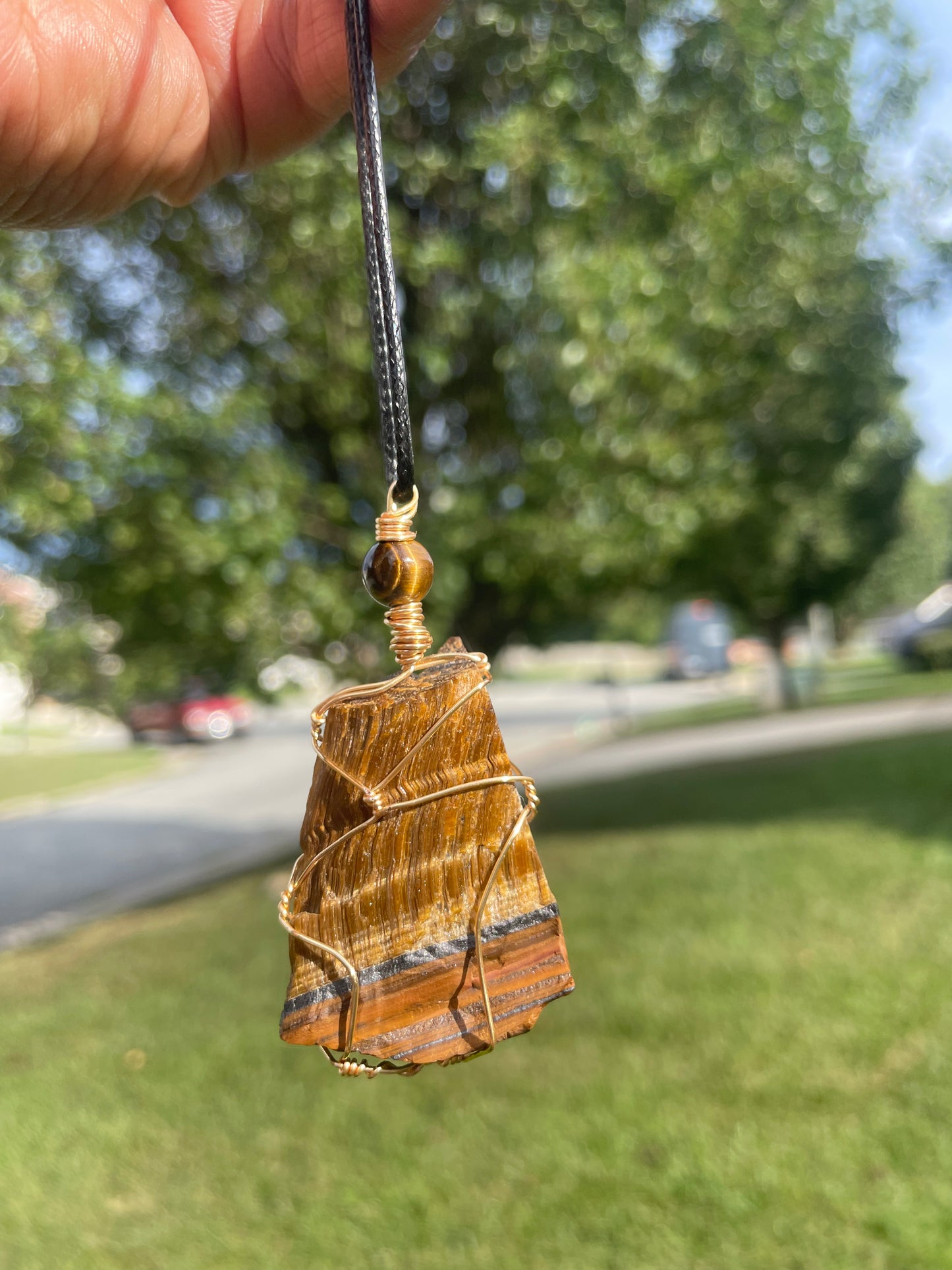 Tiger 🐅 Eye Raw Stone W/Bead